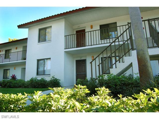 4987 Pepper Cir. #107I, Naples, FL