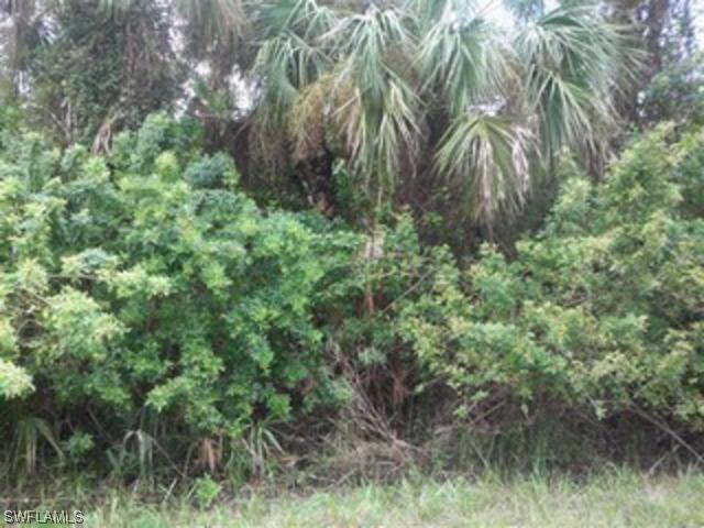 1960 14th Ave., Naples, FL 34120