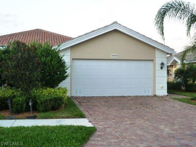 8125 Xenia Ln., Naples, FL 34114