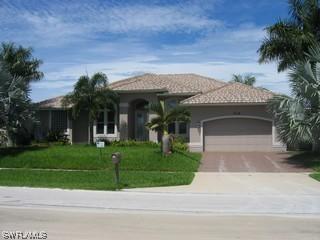 406 Driftwood Ct., Marco Island, FL 34145