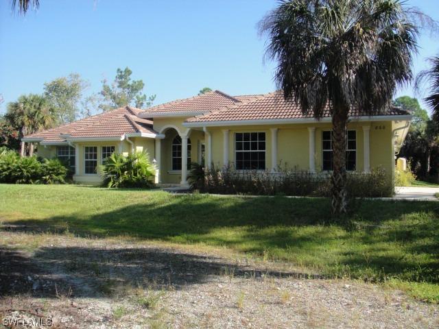 860 5th St., Naples, FL 34120