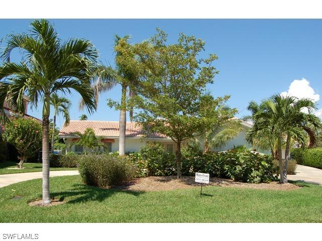 1250 Tuna Ct., Naples, FL 34102