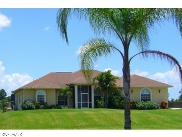2420 39th Ave., Naples, FL 34120