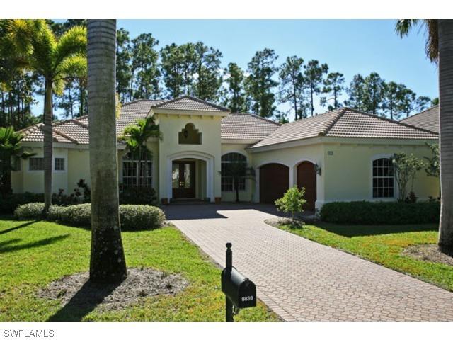 9839 Clear Lake Cir., Naples, FL