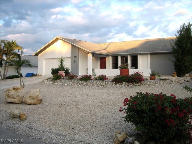 27284 Barbarosa St., Bonita Springs, FL