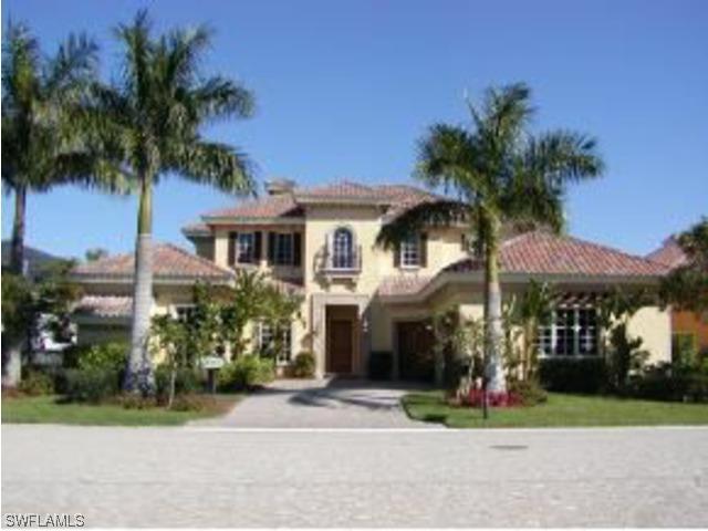 8604 Majorca Ln., Naples, FL 34114