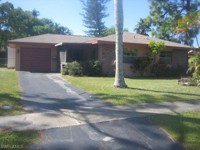 3555 Corana Way, Naples, FL