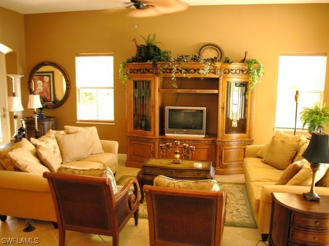 1418 Borghese Ln. #101, Naples, FL 34114