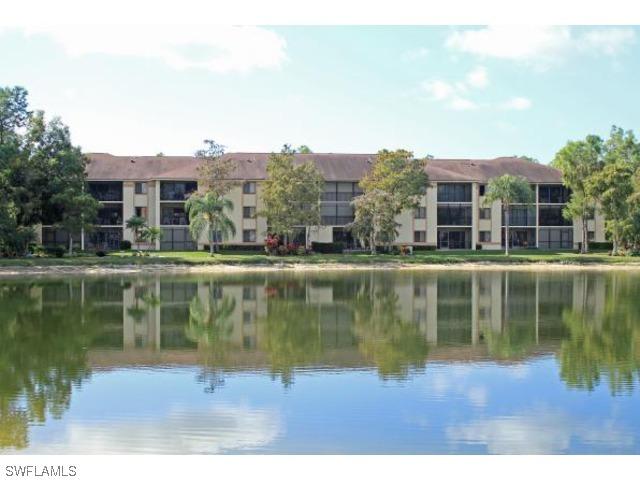 5716 Deauville Cir. #104, Naples, FL