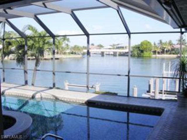 609 Blackmore Ct., Marco Island, FL