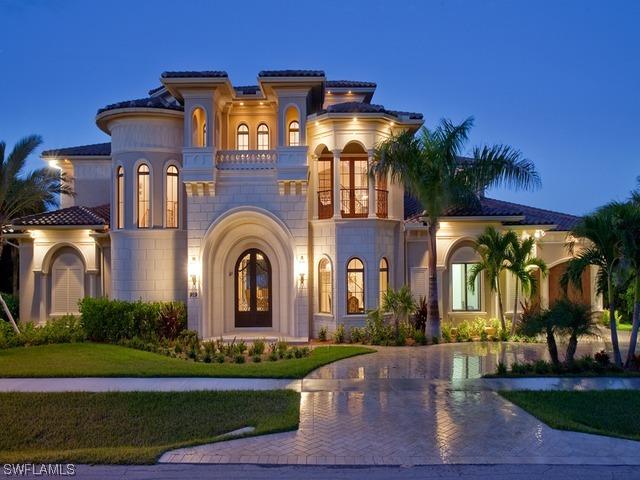 919 Caxambas Dr., Marco Island, FL 34145