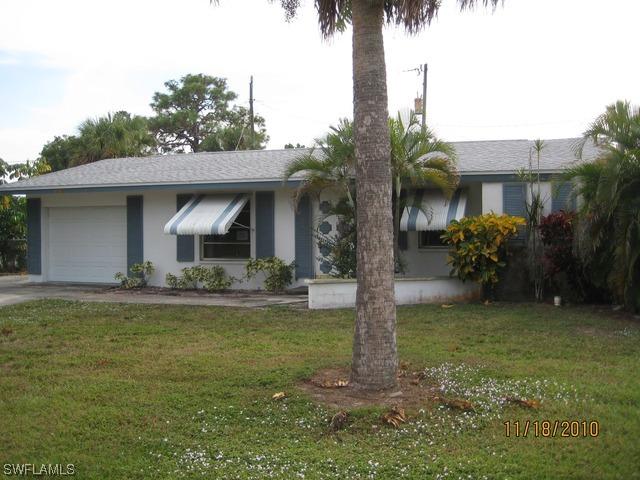 4820 Aztec Cir., Naples, FL