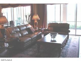 3123 Aviamar Cir. #101, Naples, FL 34114