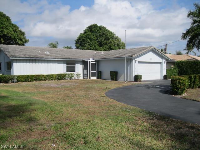 1171 26th Ave., Naples, FL