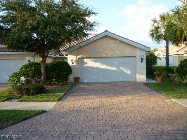 3308 Cayman Ln., Naples, FL
