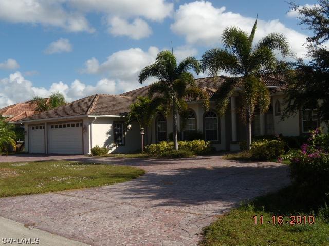 4212 Skyway Dr., Naples, FL 34112