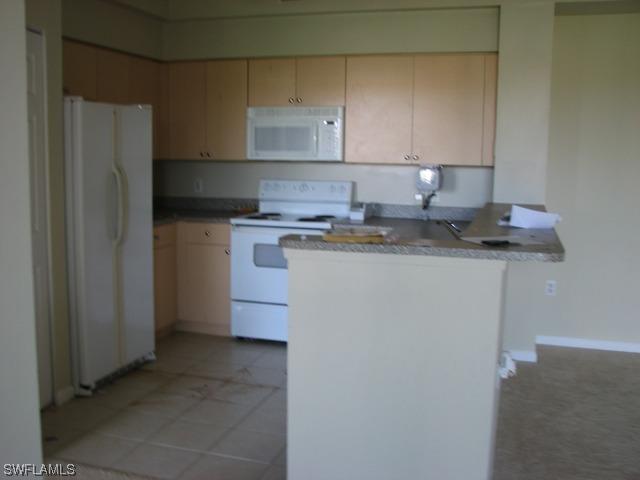 1230 Reserve Way #304, Naples, FL 34105