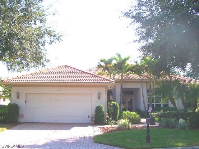 1082 Camelot Cir., Naples, FL