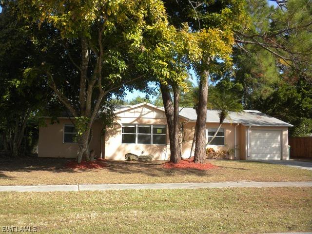 2821 Poinciana St., Naples, FL