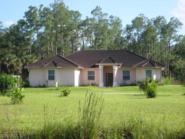 3660 2nd Ave., Naples, FL 34120