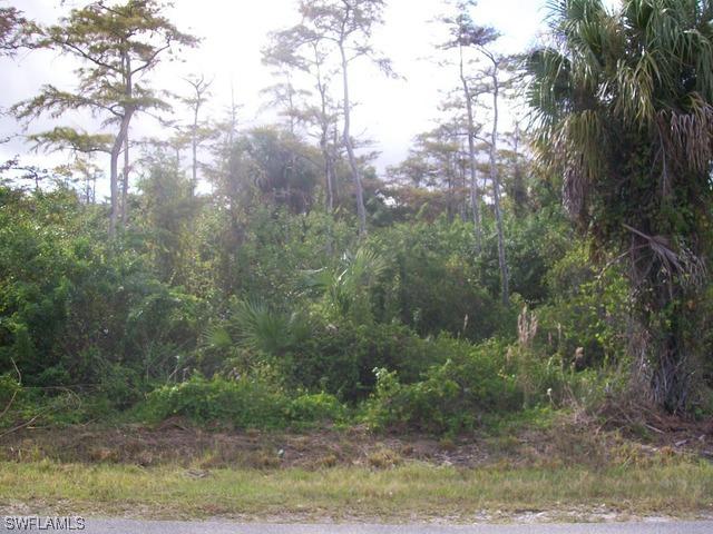 121 15th St., Naples, FL 34117