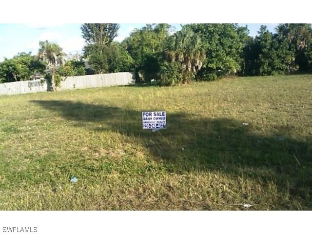 1710 46th Ter., Naples, FL 34116