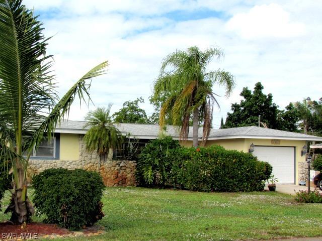 4465 21st Ave., Naples, FL 34116