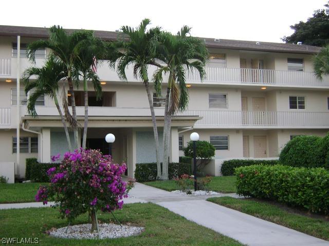 1020 Palm View Dr. #204, Naples, FL