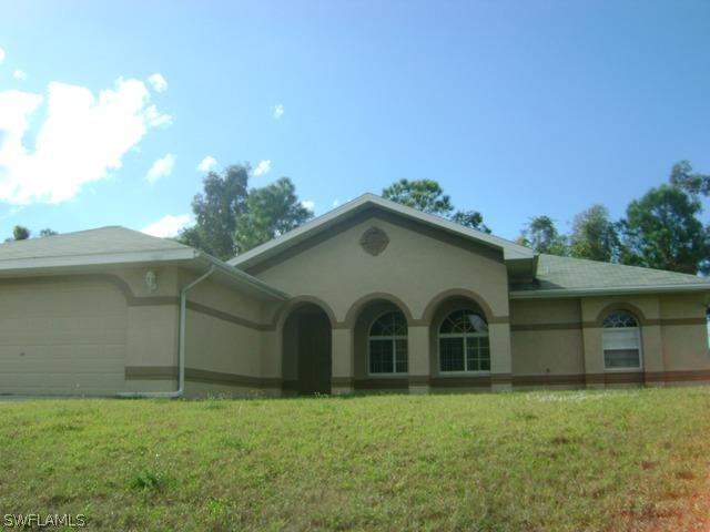 18004 Phlox Dr., Fort Myers, FL