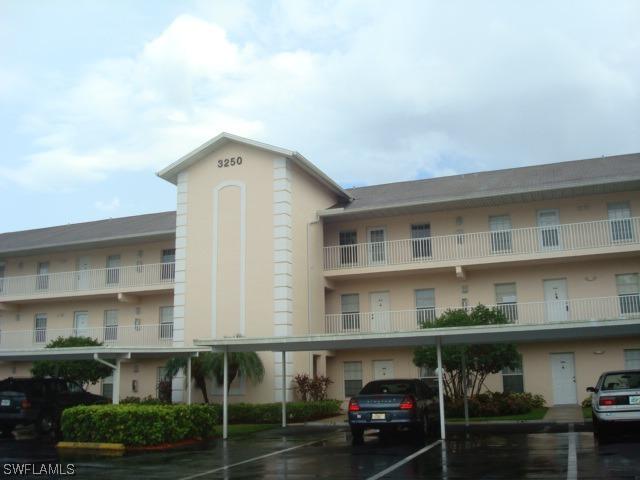 3250 Cypress Glen Way #414, Naples, FL