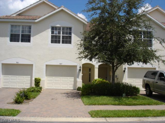 917 Hampton Cir. #103, Naples, FL