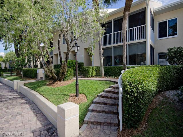 5813 Glencove Dr. #1102, Naples, FL 34108