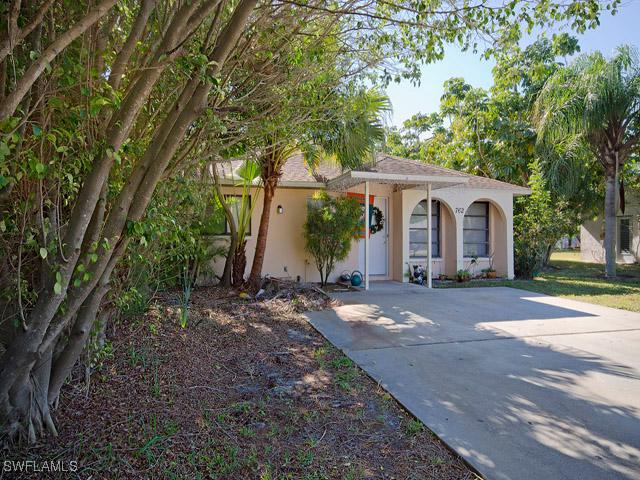 762 99th Ave., Naples, FL
