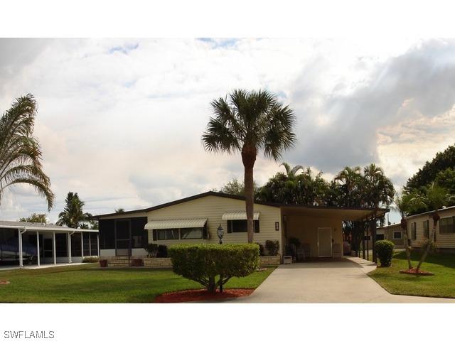 207 Riverwood Rd., Naples, FL 34114