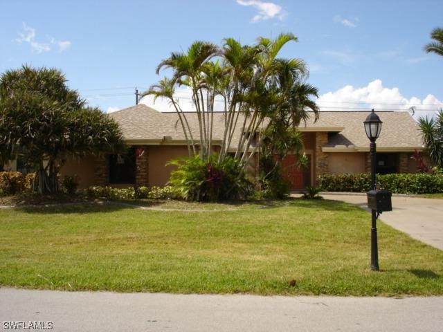 28450 Winthrop Cir., Bonita Springs, FL