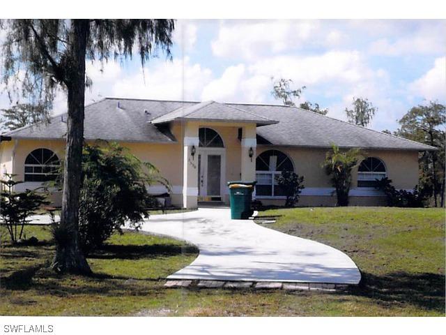 3590 33rd Ave., Naples, FL 34120