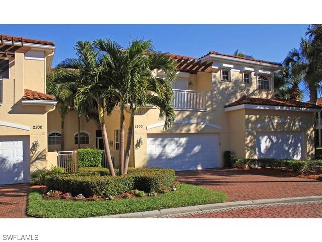 2200 Lambiance Cir. #102, Naples, FL
