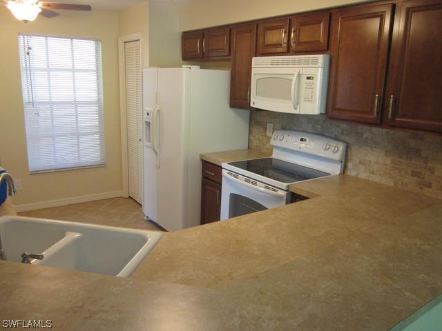 9590 Victoria Ln. #301, Naples, FL 34109