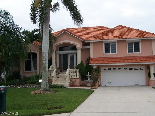 354 Tradewinds Ave., Naples, FL 34108