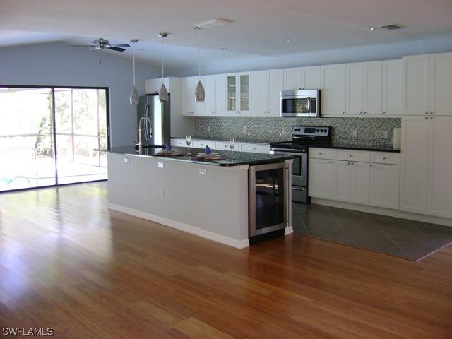 225 Saint Andrews Blvd., Naples, FL