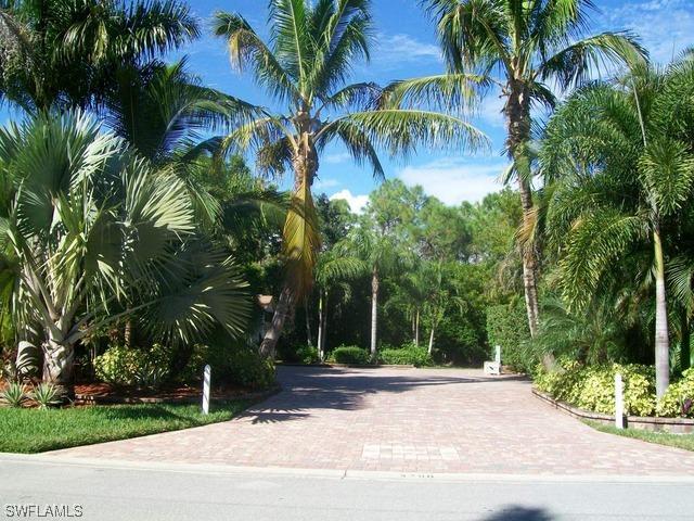 4790 Southern Breeze Dr., Naples, FL 34114