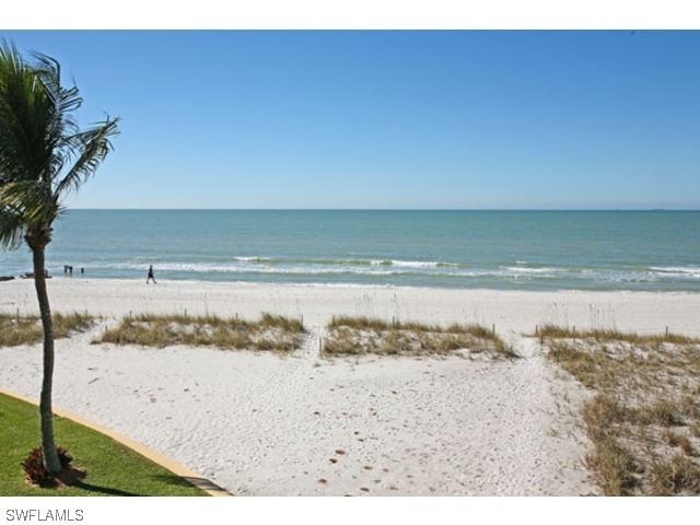 1601 Gulf Shore Blvd. #6, Naples, FL 34102