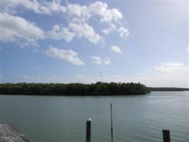 694 Palm Ave., Goodland, FL 34140