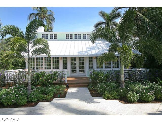 205 11th Ave., Naples, FL 34102