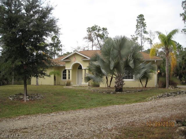 581 22nd Ave., Naples, FL 34120