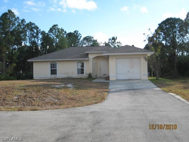 2690 35th Ave., Naples, FL 34120