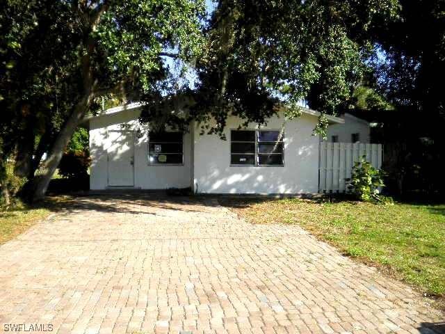 27357 Shriver Ave., Bonita Springs, FL 34135