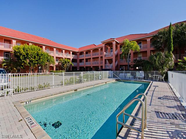 519 Roma Ct. #305, Naples, FL 34110