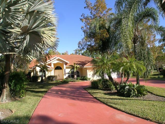 450 Henley Dr., Naples, FL