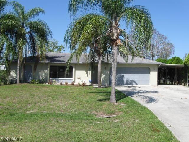 20620 Pine Tree Ln., Estero, FL 33928